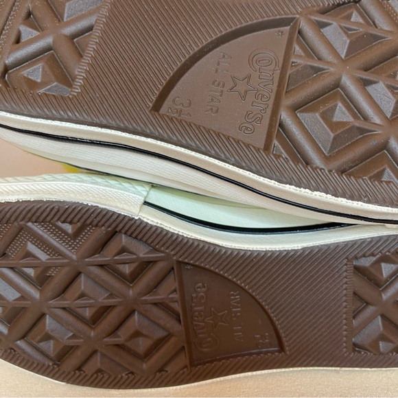 Converse Glitter Flame High Tops. Neon Yellow. Rare Mismatched Pair - Picture 6 of 11